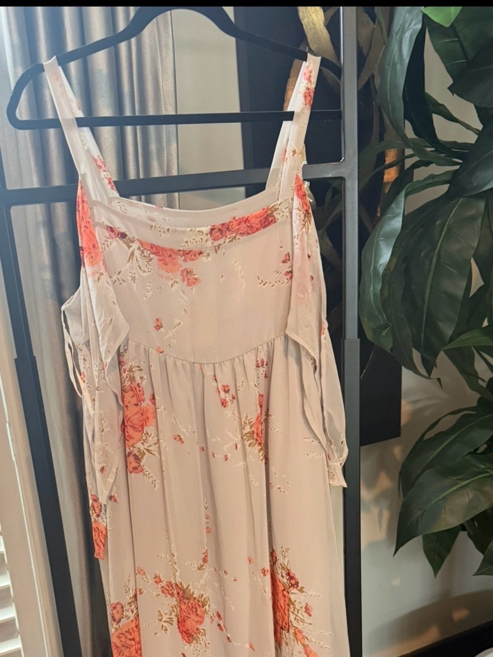 Free People - Floral Cold-Shoulder Maxi Dress in Light Cream & Coral